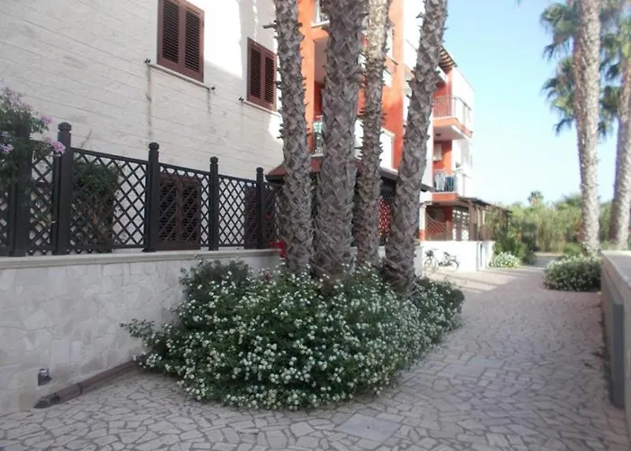 Bilocale Marine Baia By Nonsolomare Vacanze Srlu Apartment *