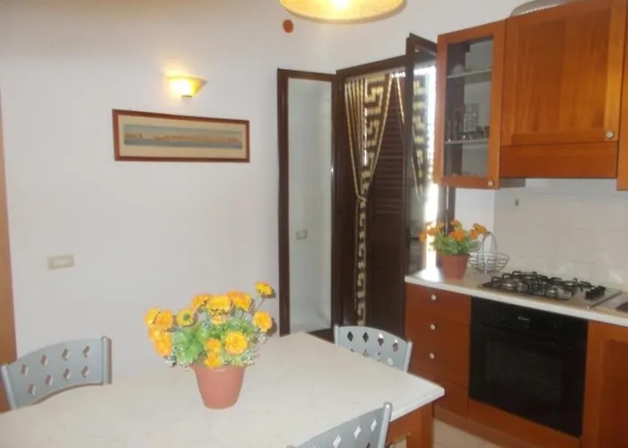 Bilocale Marine Baia By Nonsolomare Vacanze Srlu Apartment